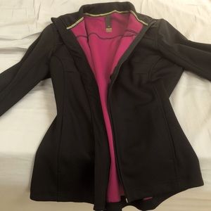 Fall fitted jacket.  Black and magenta.  Zippered front and side pockets.